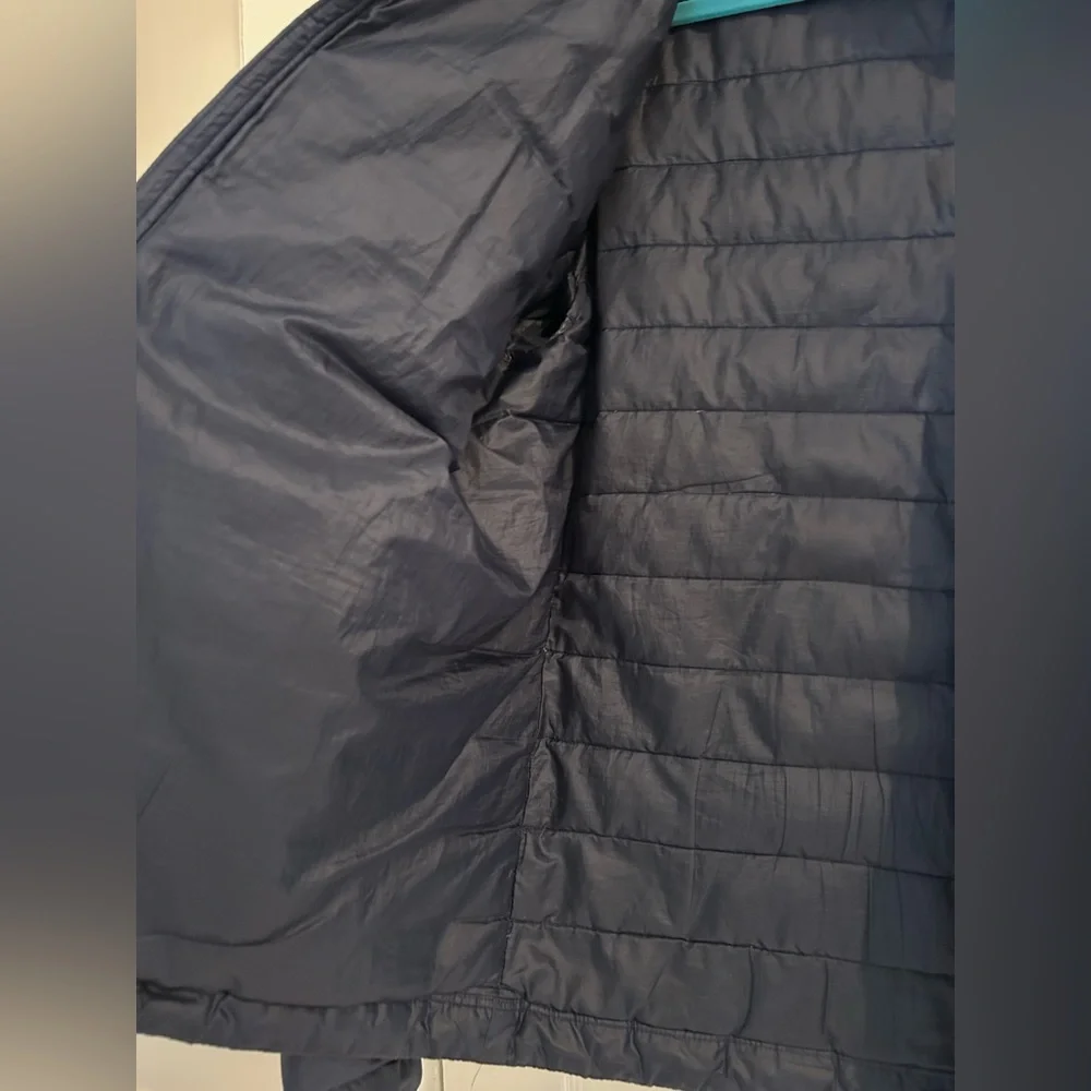 Patagonia men’s medium navy blue down sweater puffer jacket with pockets - Picture 6 of 16